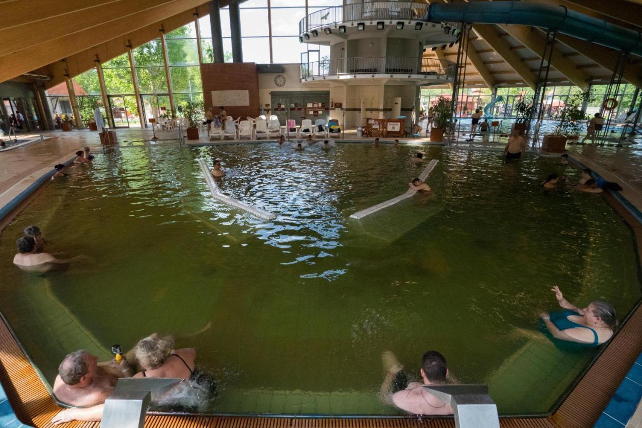 Hotel Kumánia Kisujszallas